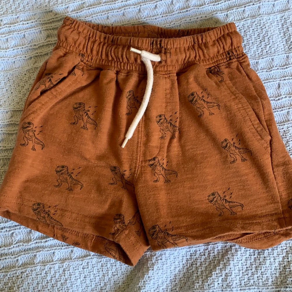 Toddler shorts Cotton on
